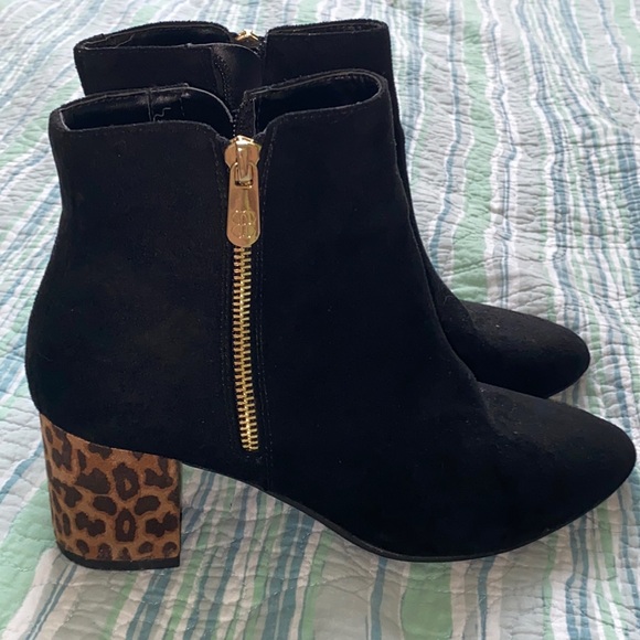 Bandolino Lila Black Faux Suede Booties - Picture 1 of 1
